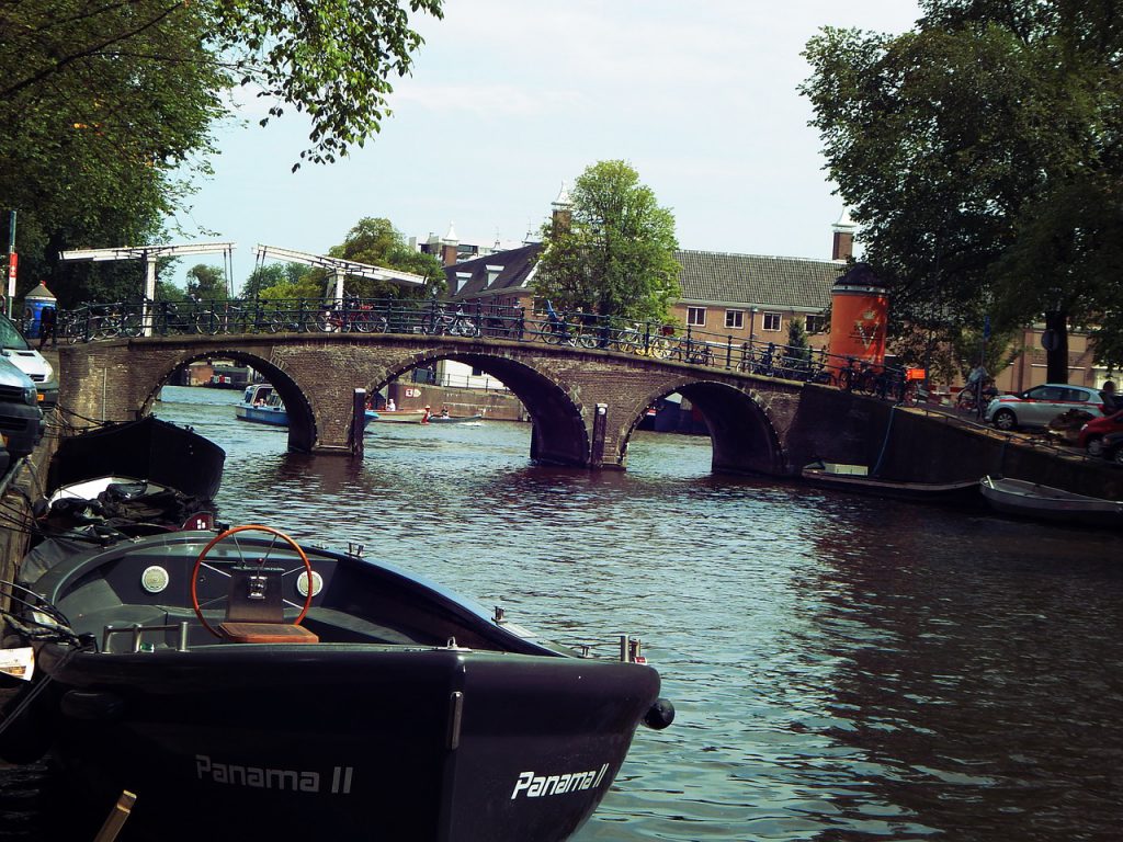 sloep huren amsterdam